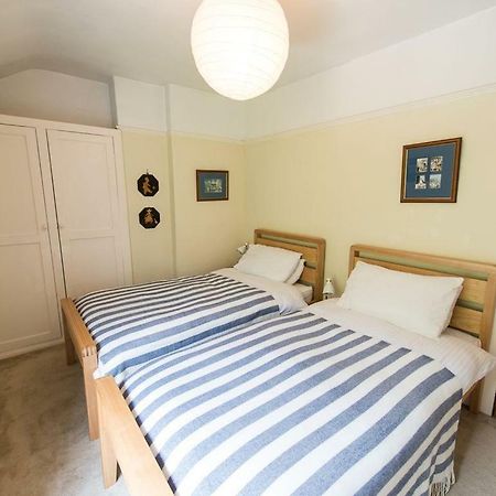 Ferienwohnung Glan Y Mor, 147 Station Road Deganwy Exterior foto